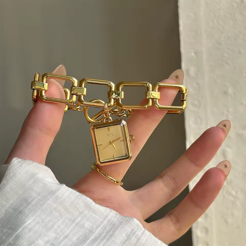 Montre Dorée Élégance – Le Cadeau Chic Qui Fait Briller Une Femme